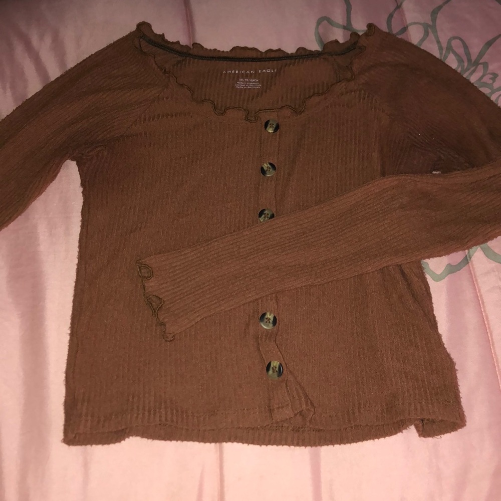 long sleeve, ribbed top!